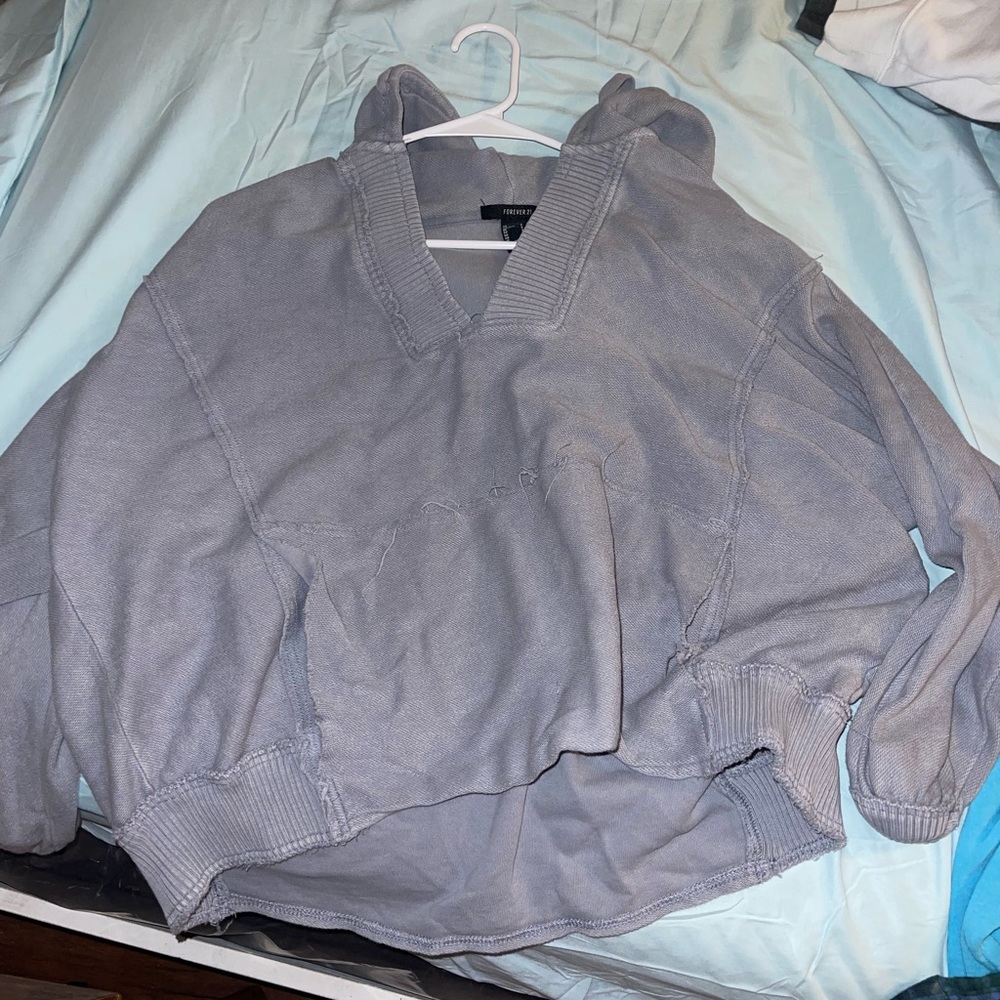 Forever 21 cropped sweatshirt